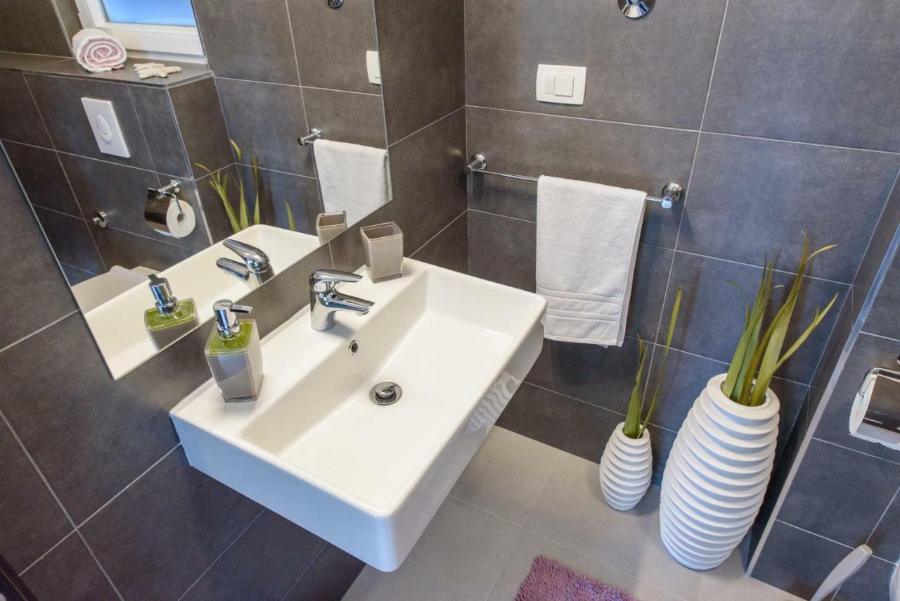 Appartement Tiamar à Slatine Extérieur photo