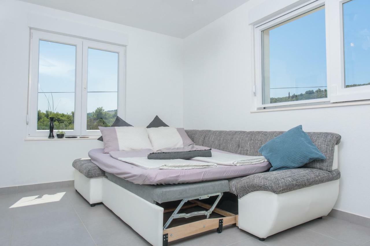 Appartement Tiamar à Slatine Extérieur photo